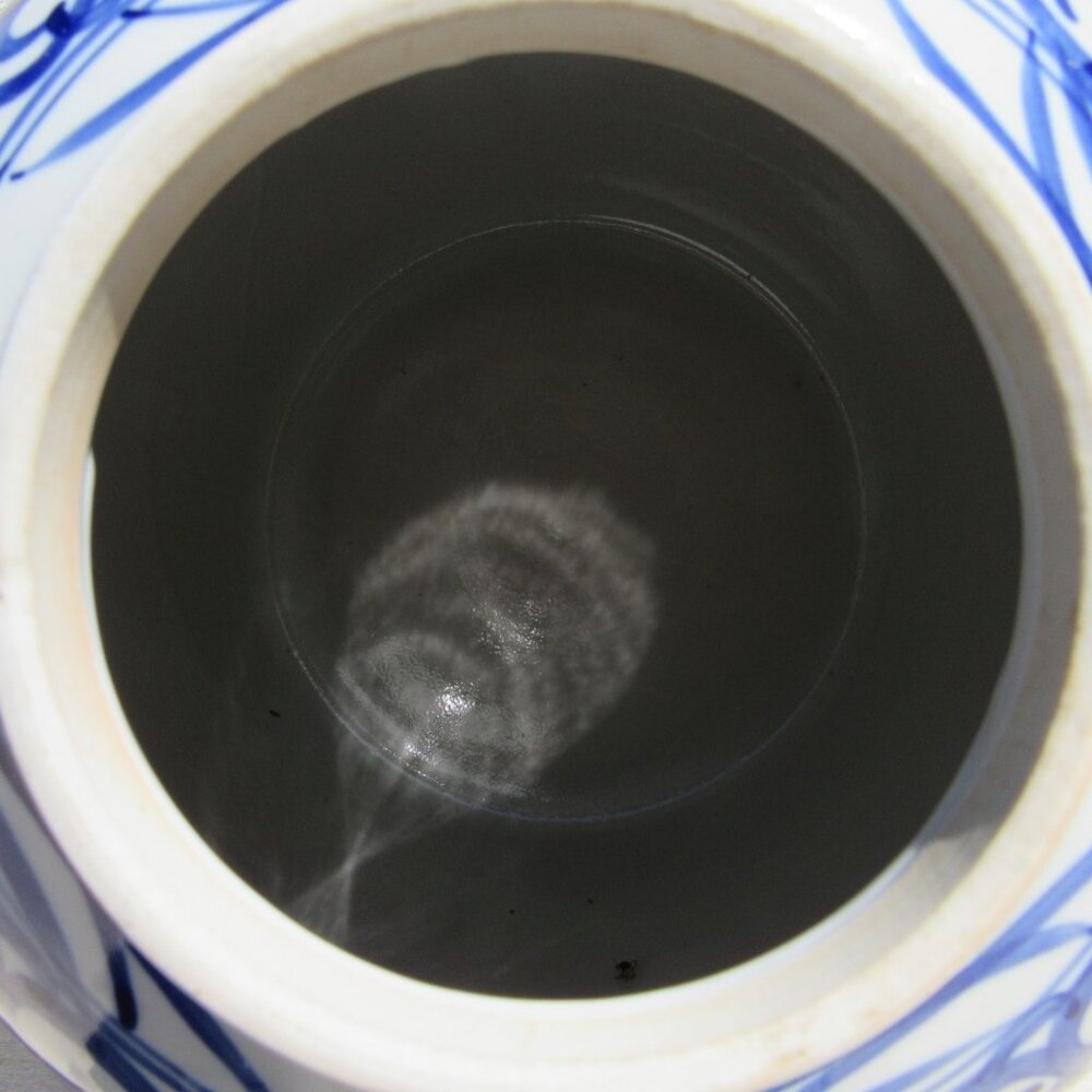 VTG Chinese Chinoiserie Water Jug Wine Oil Pot Cobalt Blue & White Pottery - Picture 10 of 13